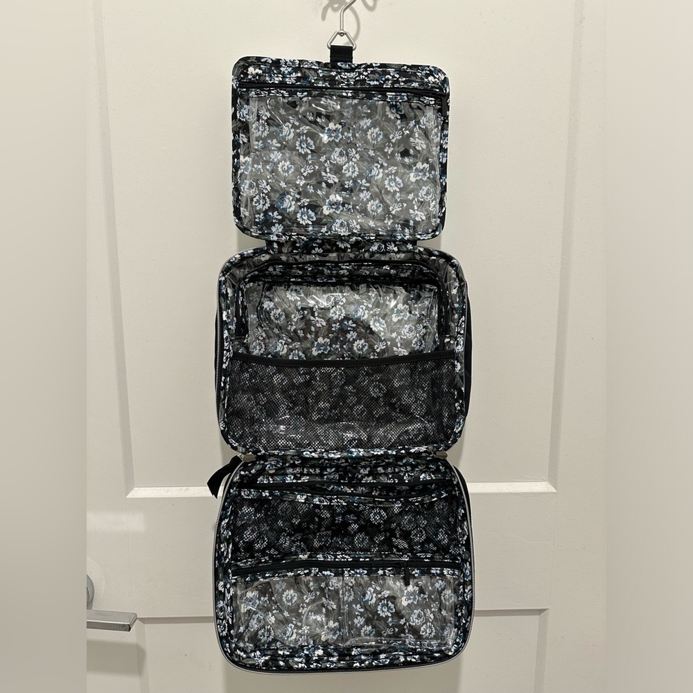 Vera Bradley Zip Hanging Organizer